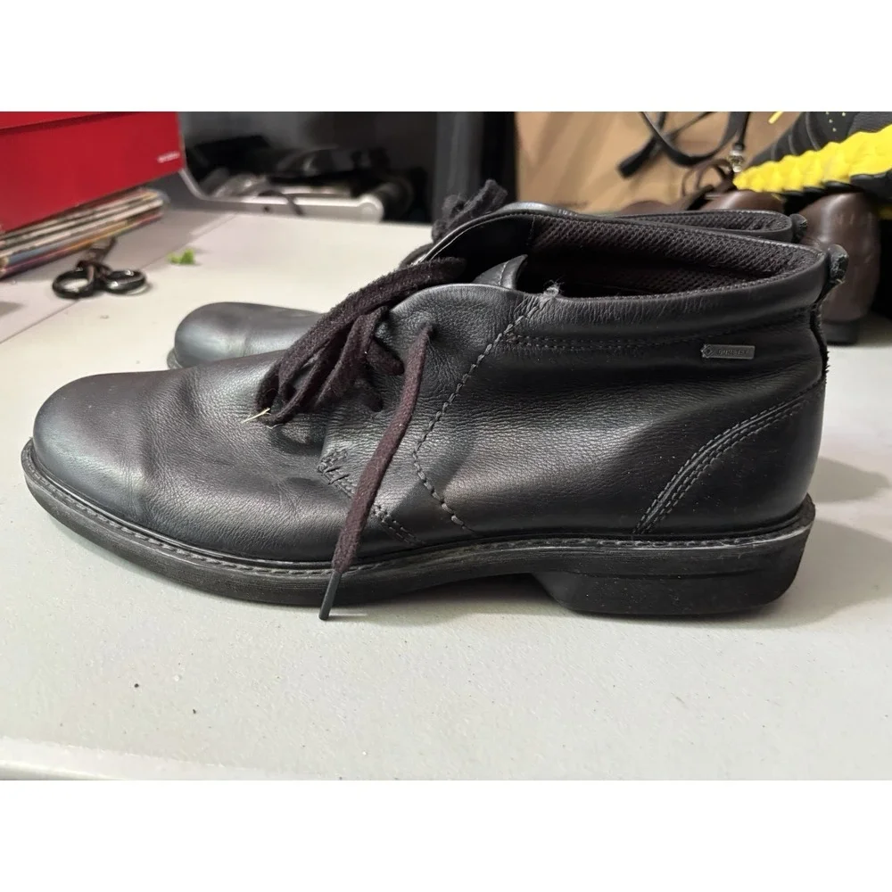 ECCO Turn GoreTex Chukka Boots Mens 12.5 EU 47 Black Leather Lace‎ Up Waterproof